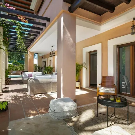Ana Marbella
